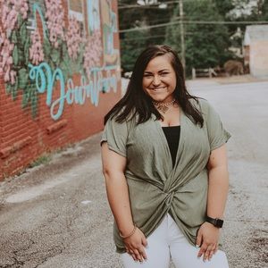 Meet your Posher, Bayle